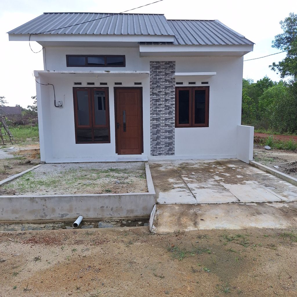 foto tampak rumah tipe 36/106 perumahan BUMI ASRI