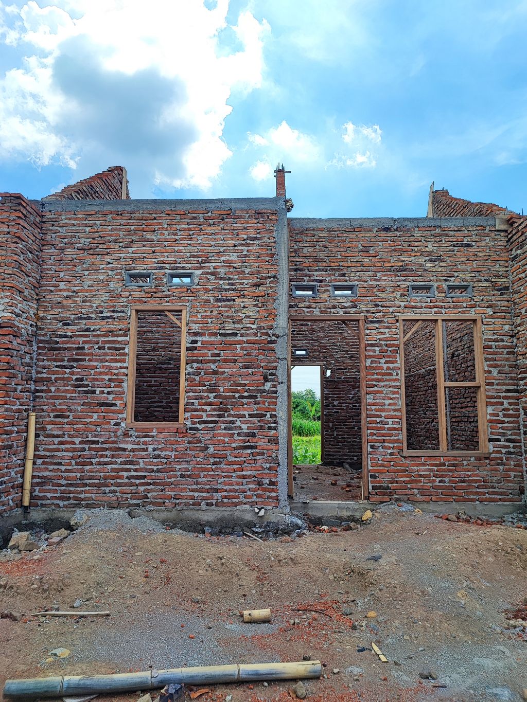 foto contoh rumah perumahan PERUMAHAN GRAHA ASRI TAMANGEDE