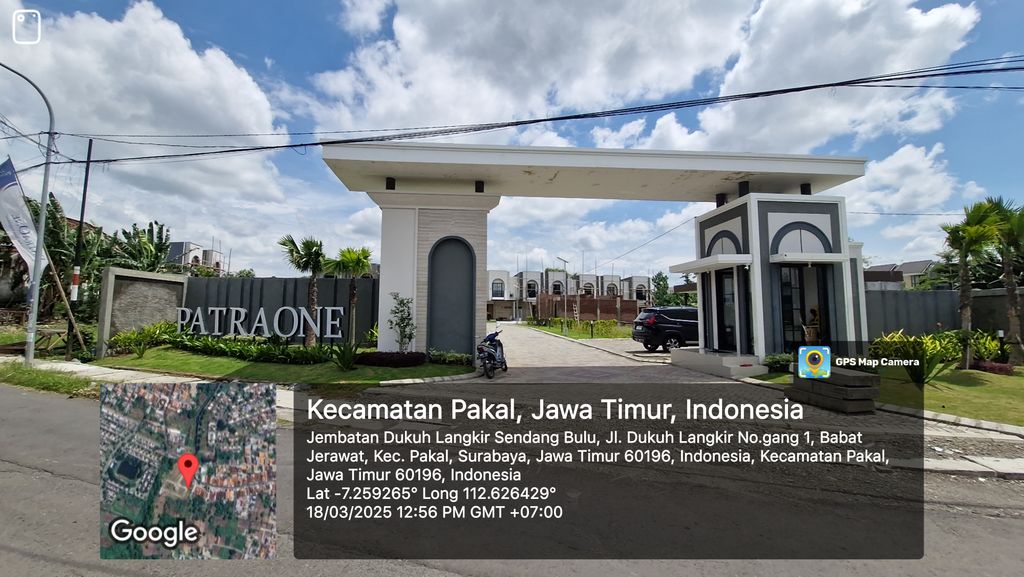 foto gerbang perumahan Patra One