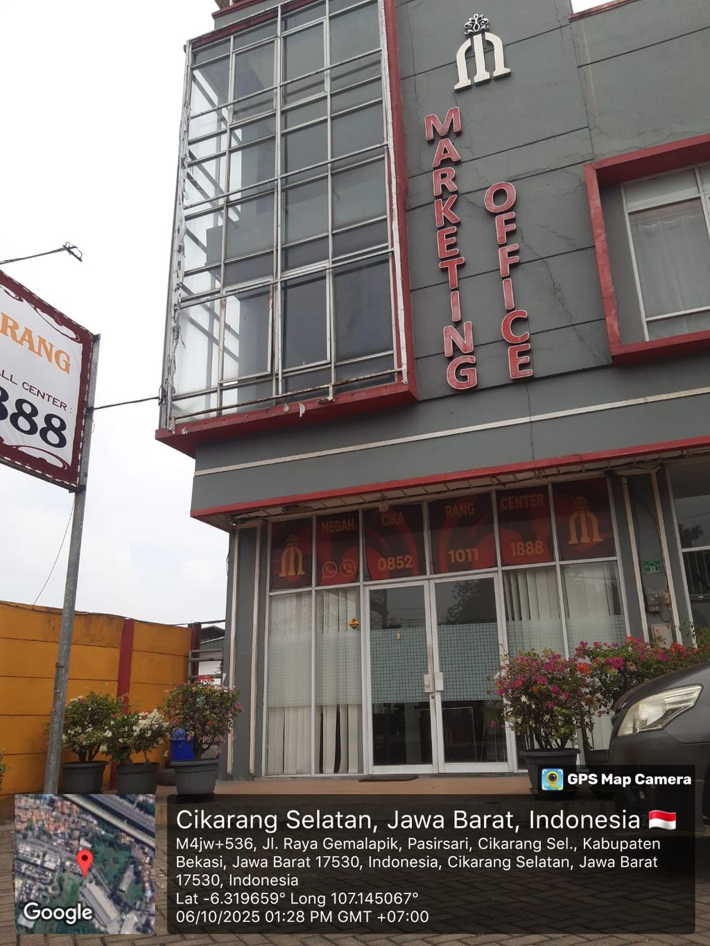 foto tampak rumah tipe RUKO 3 LANTAI LB 183 perumahan MEGAH CIKARANG CENTER KOMERSIAL