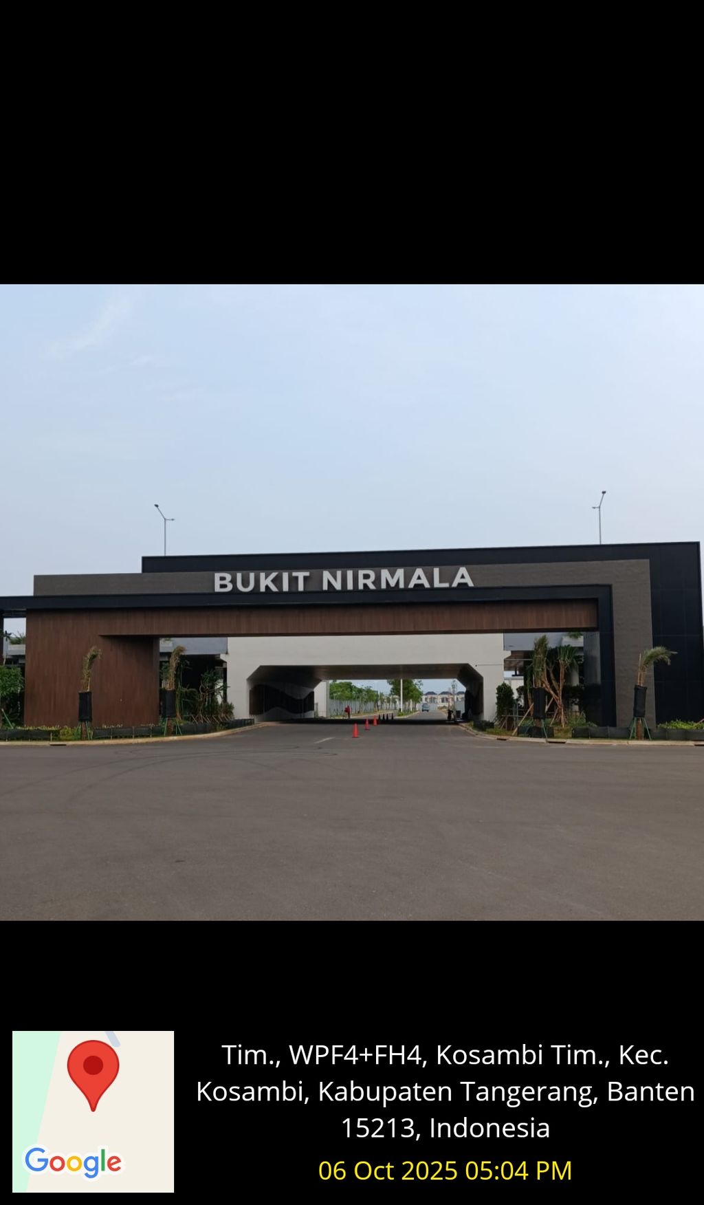 foto gerbang perumahan Cluster Bukit Nirmala