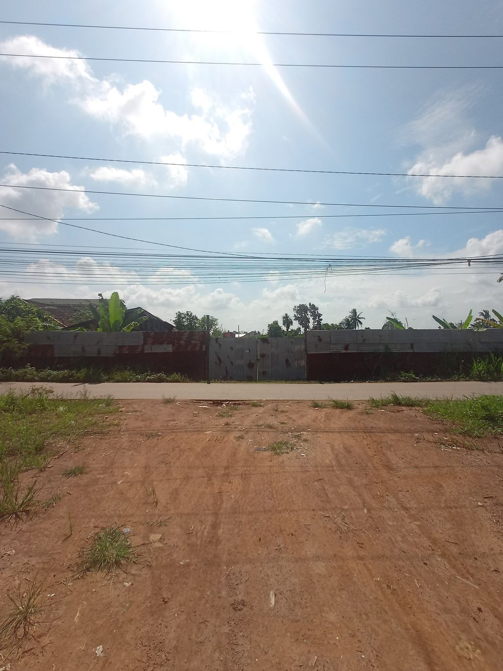 foto gerbang perumahan Putri Garden Residence 2