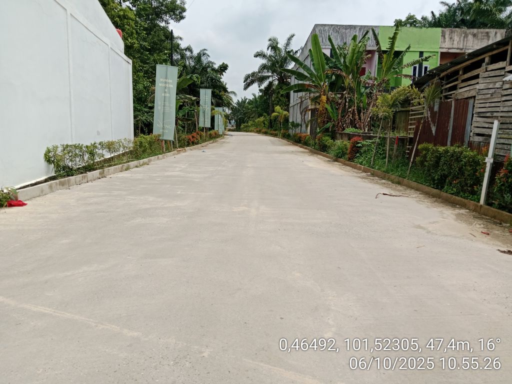 foto gerbang perumahan Naung Arum At Mentangor