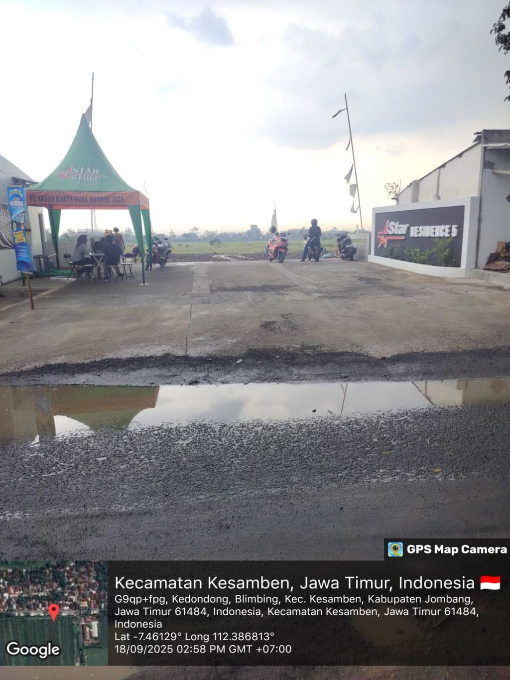 foto gerbang perumahan STAR RESIDENCE 5