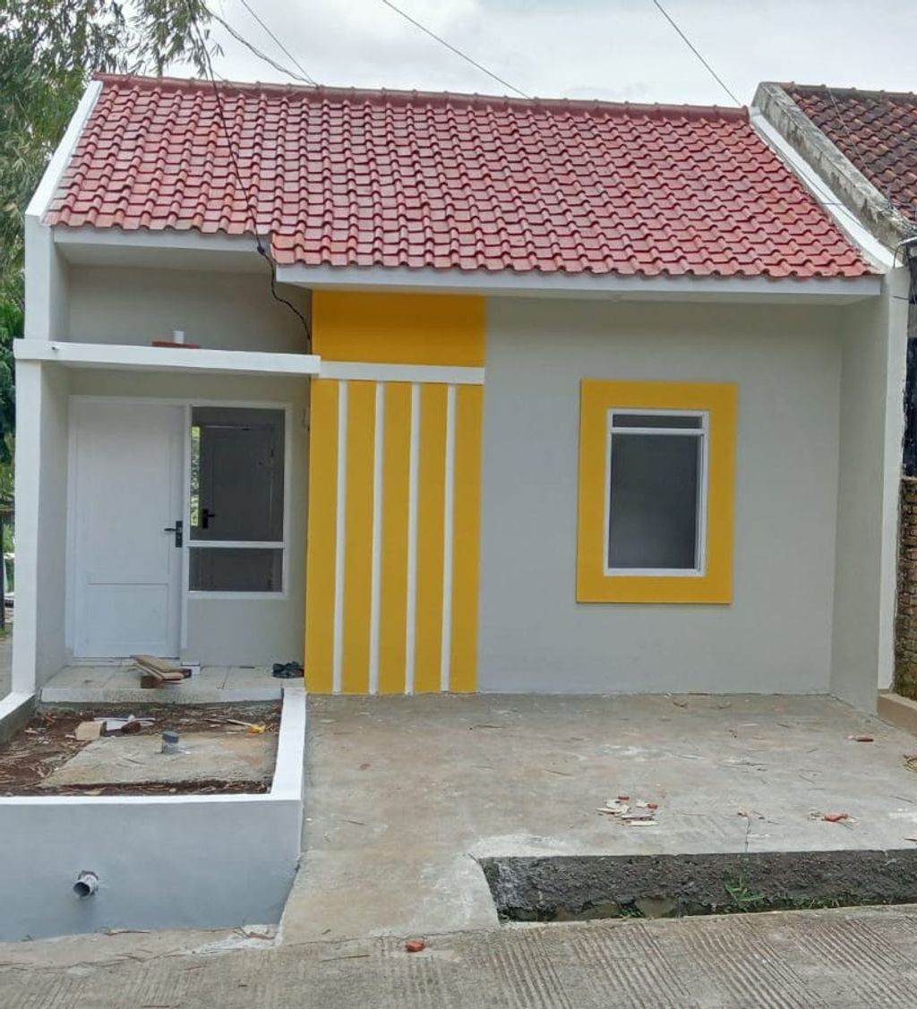 foto tampak rumah tipe 30/66 perumahan RABBANY MUNJUL DAYEUH LUHUR