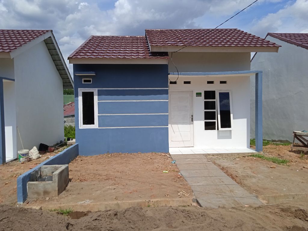 foto tampak rumah tipe 36 / 96 perumahan GRIYA REVARI INDAH
