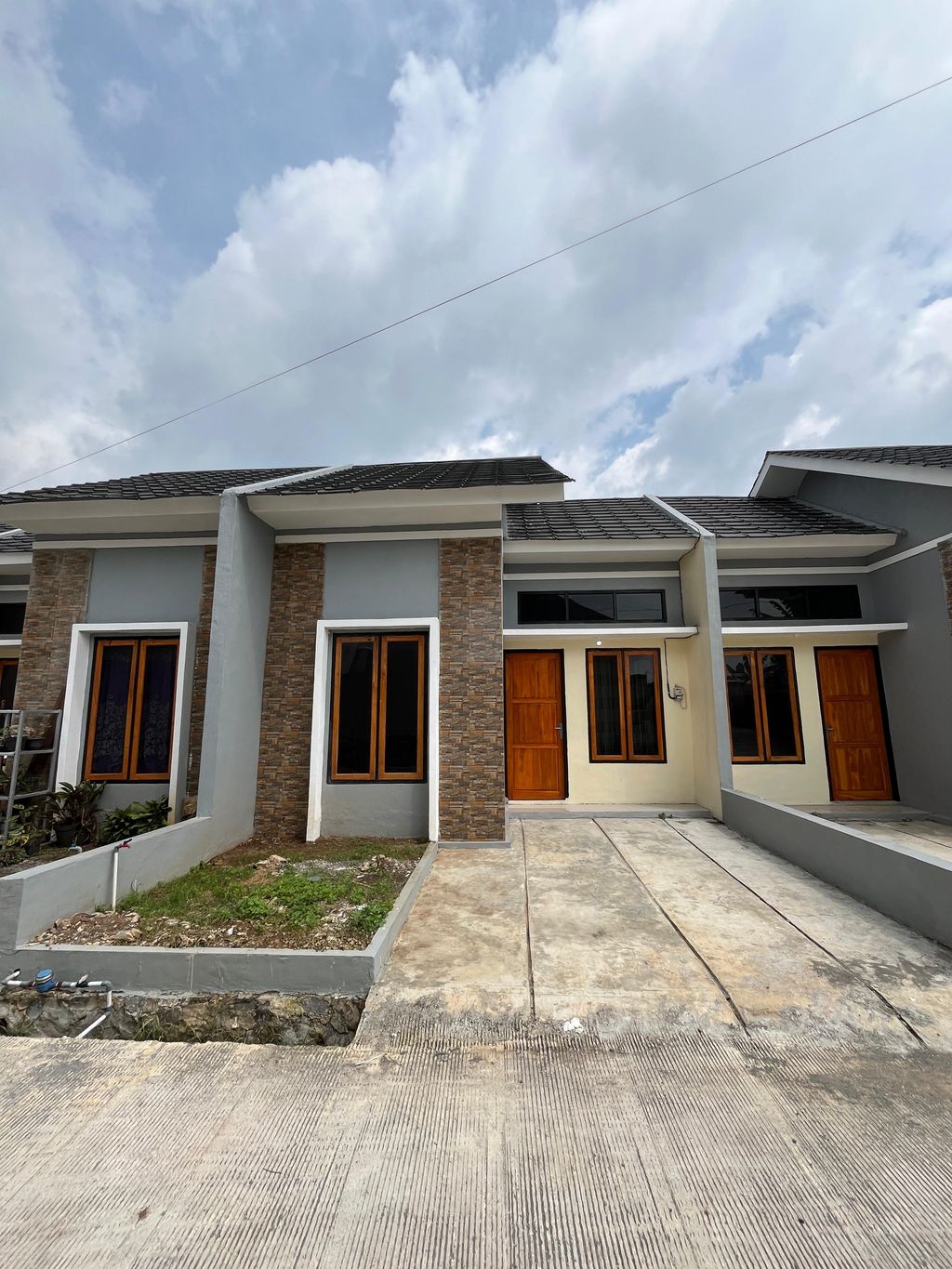 foto tampak rumah tipe 36/66A perumahan BERLIAN VILLAGE 2