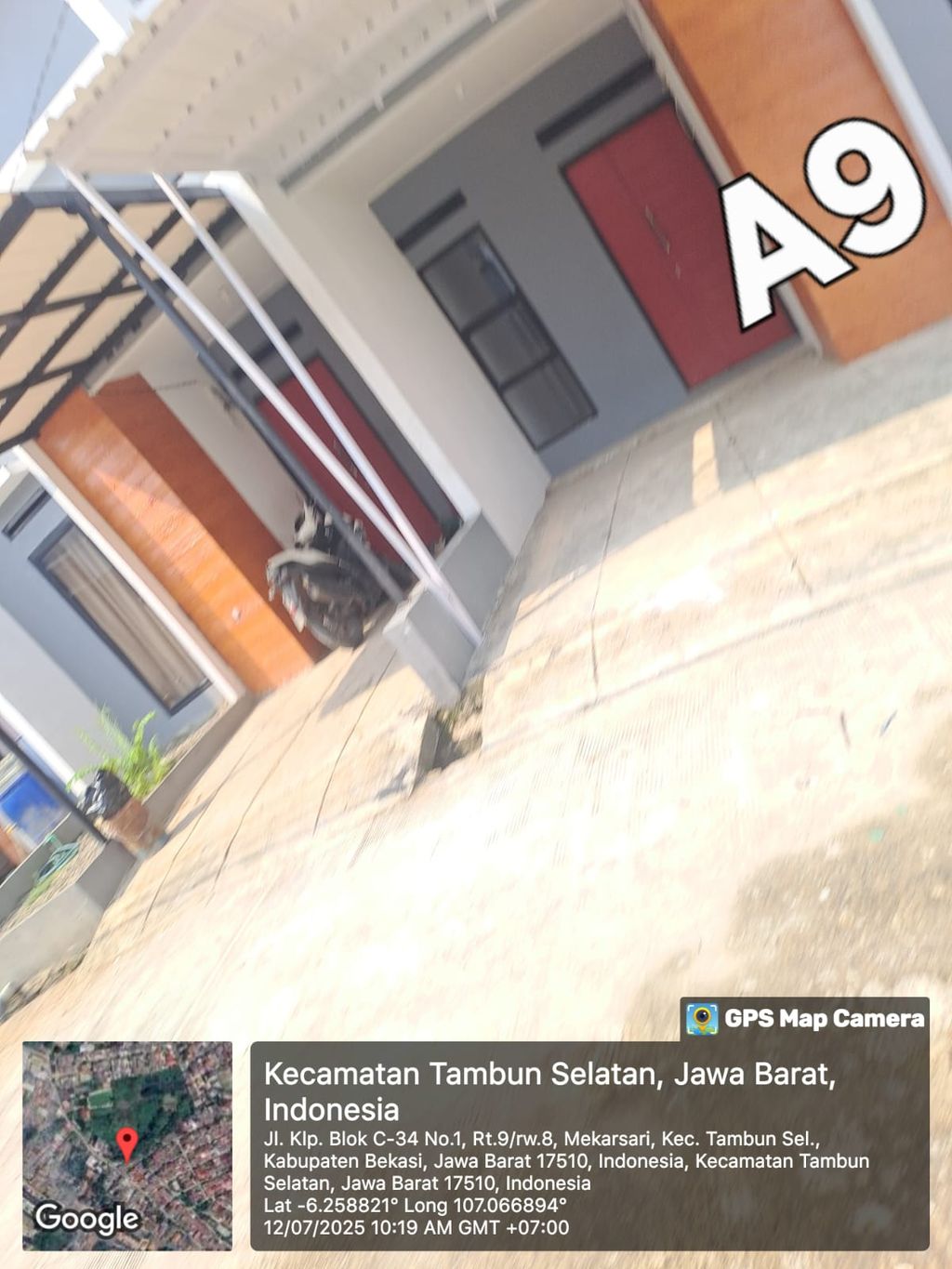 foto tampak rumah tipe 40/98 perumahan RUBY PREMIERE