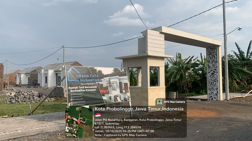 foto gerbang perumahan GRAHA TATA NUSANTARA