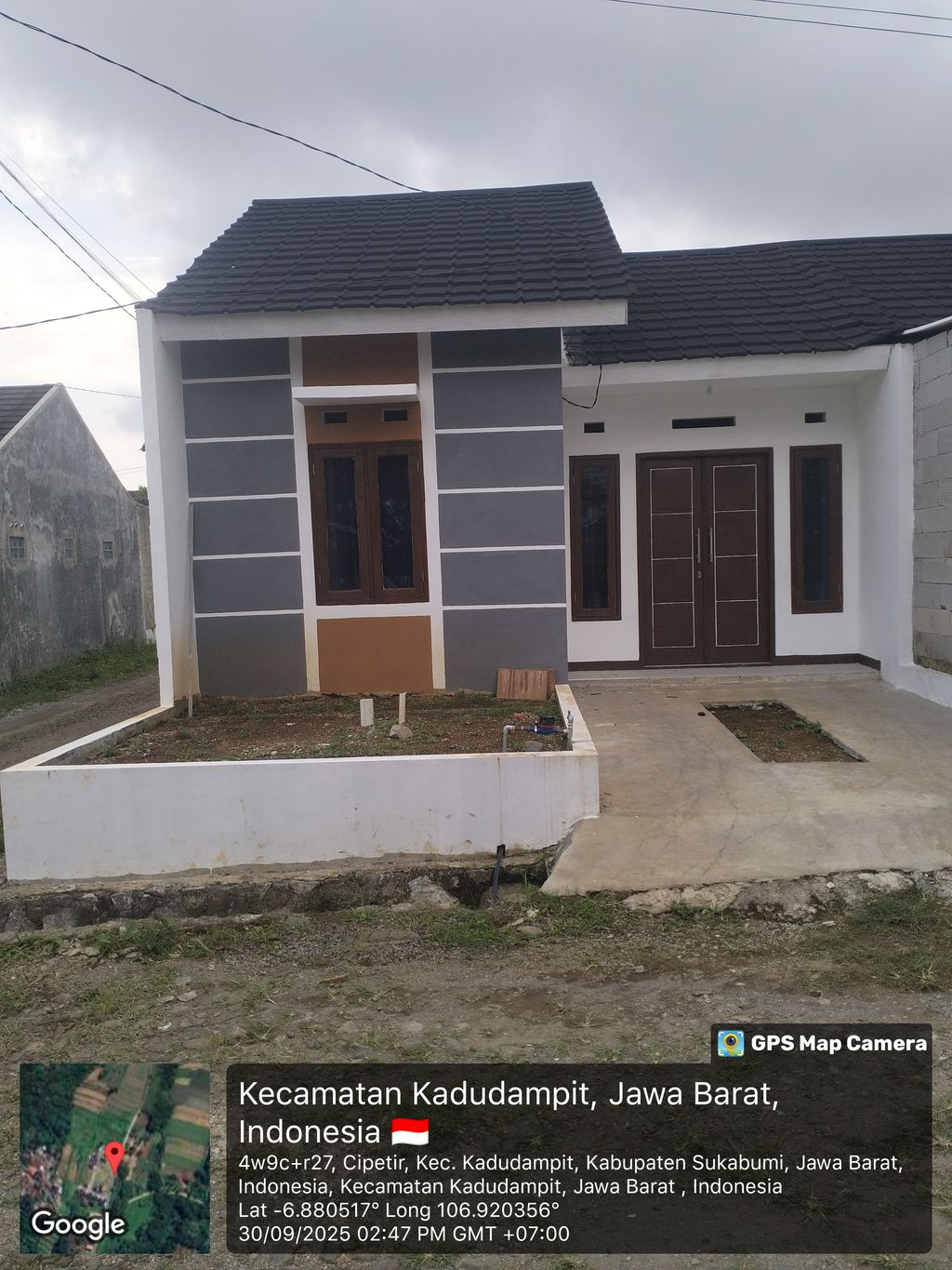 foto tampak rumah tipe 30/60 perumahan RESIDENCE I