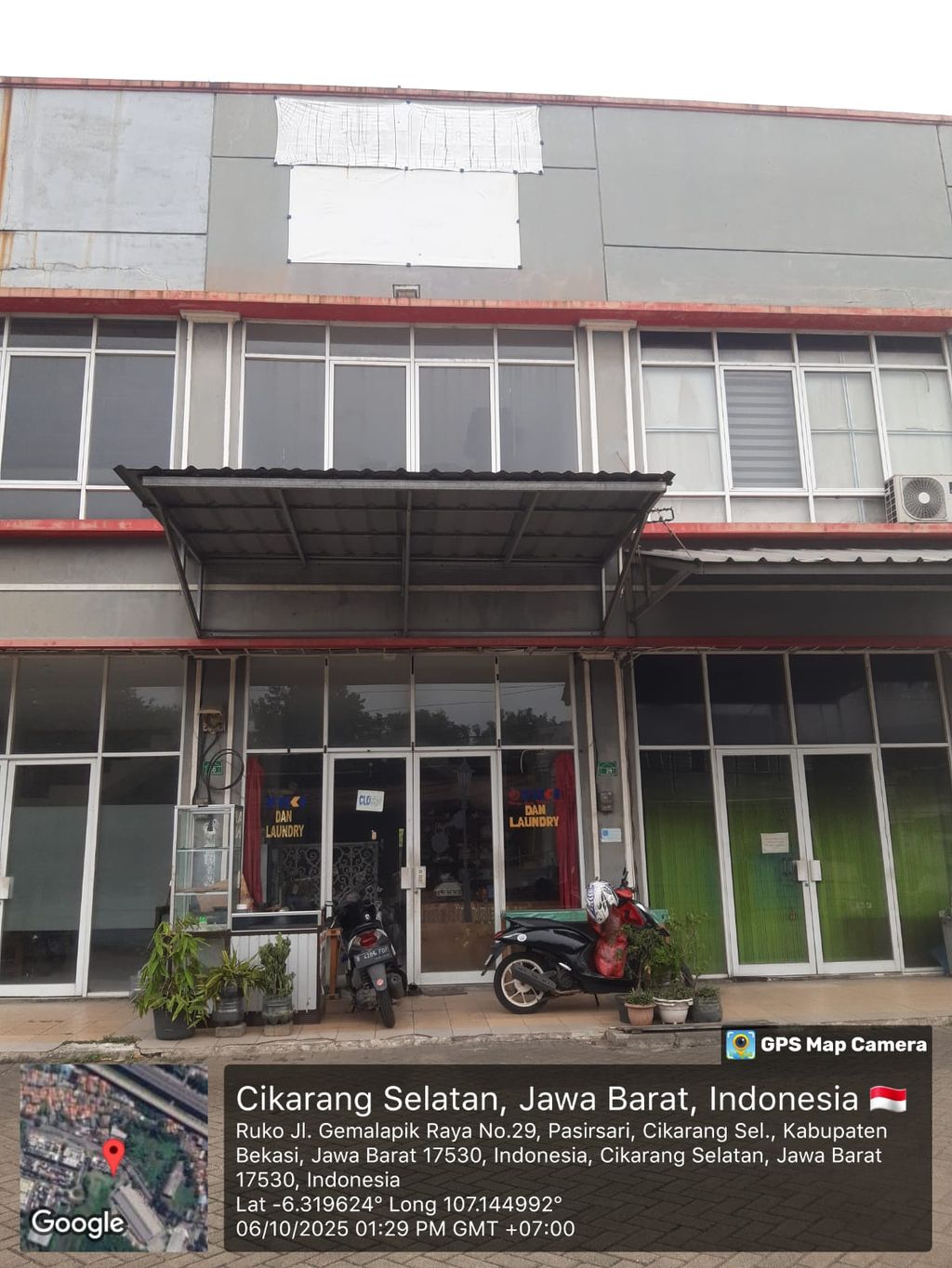 foto tampak rumah tipe RUKO 2 LANTAI perumahan MEGAH CIKARANG CENTER KOMERSIAL