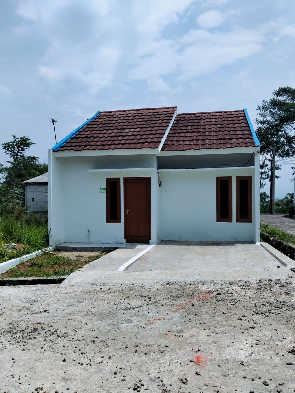 foto tampak rumah tipe Rumah Subsidi perumahan Palasari Safari Permai