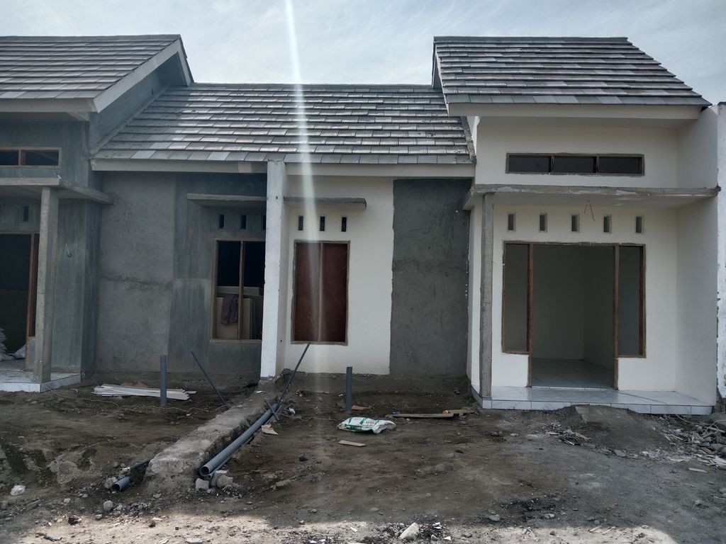 foto contoh rumah perumahan GRIYA ANJUK LADANG 5