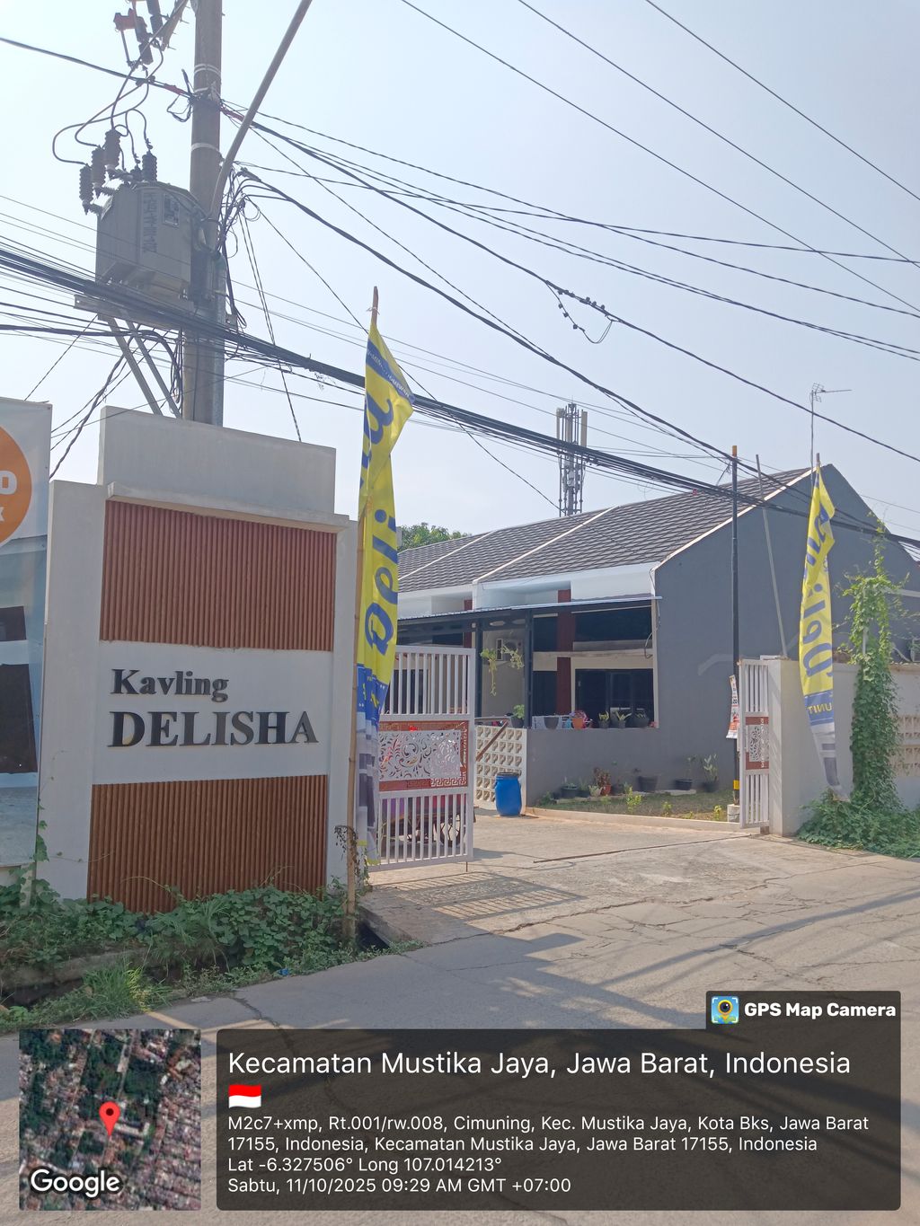 foto gerbang perumahan DELISHA