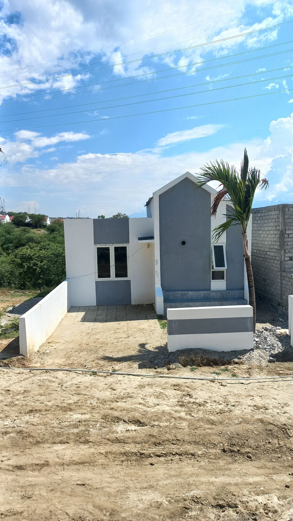 foto contoh rumah perumahan Mutiara Land