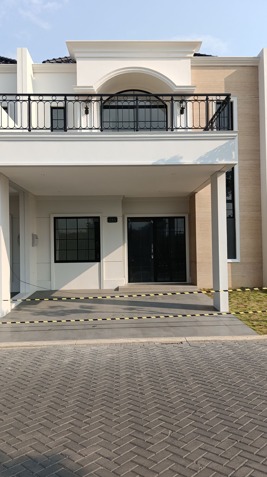 foto tampak rumah tipe SERUNI BADAN perumahan Cluster Bukit Nirmala