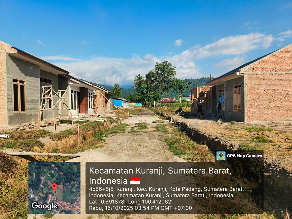 foto posisi tengah perumahan Wedansa House