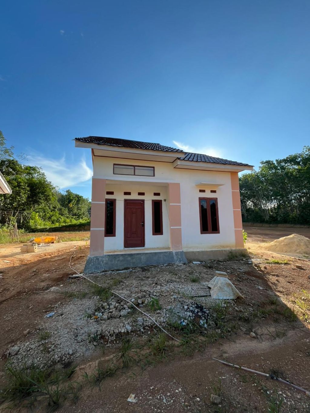 foto contoh rumah perumahan KURANJI PERMAI