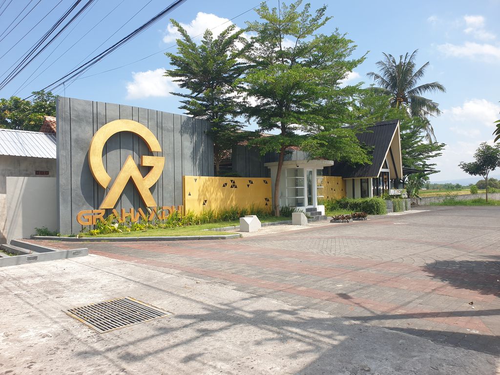 foto gerbang perumahan GRAHA ADHI 7