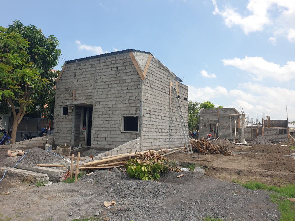 foto contoh rumah perumahan GRAHA ADHI 7