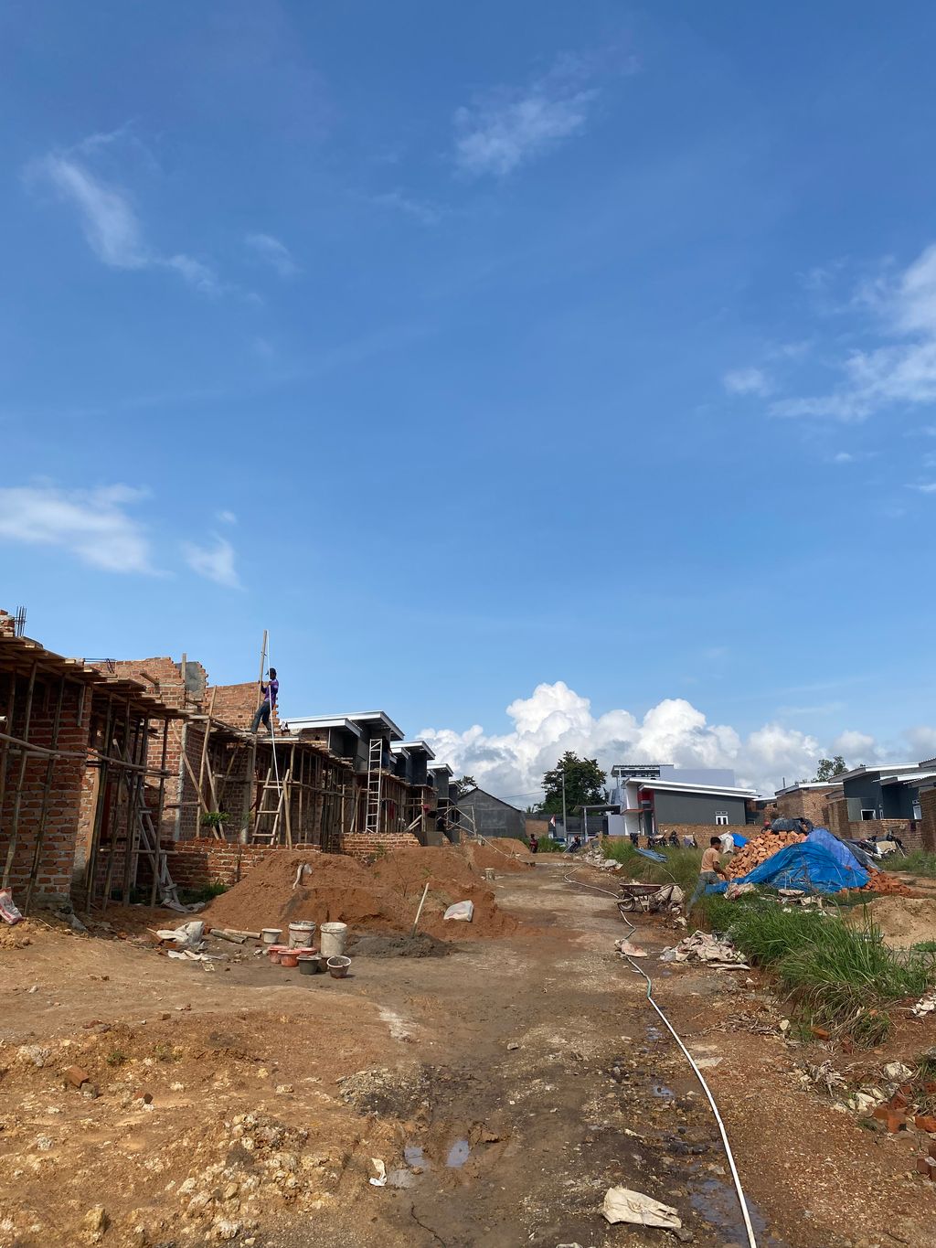 foto posisi tengah perumahan TANJUNG BINTANG RESIDENCE TAHAP 3