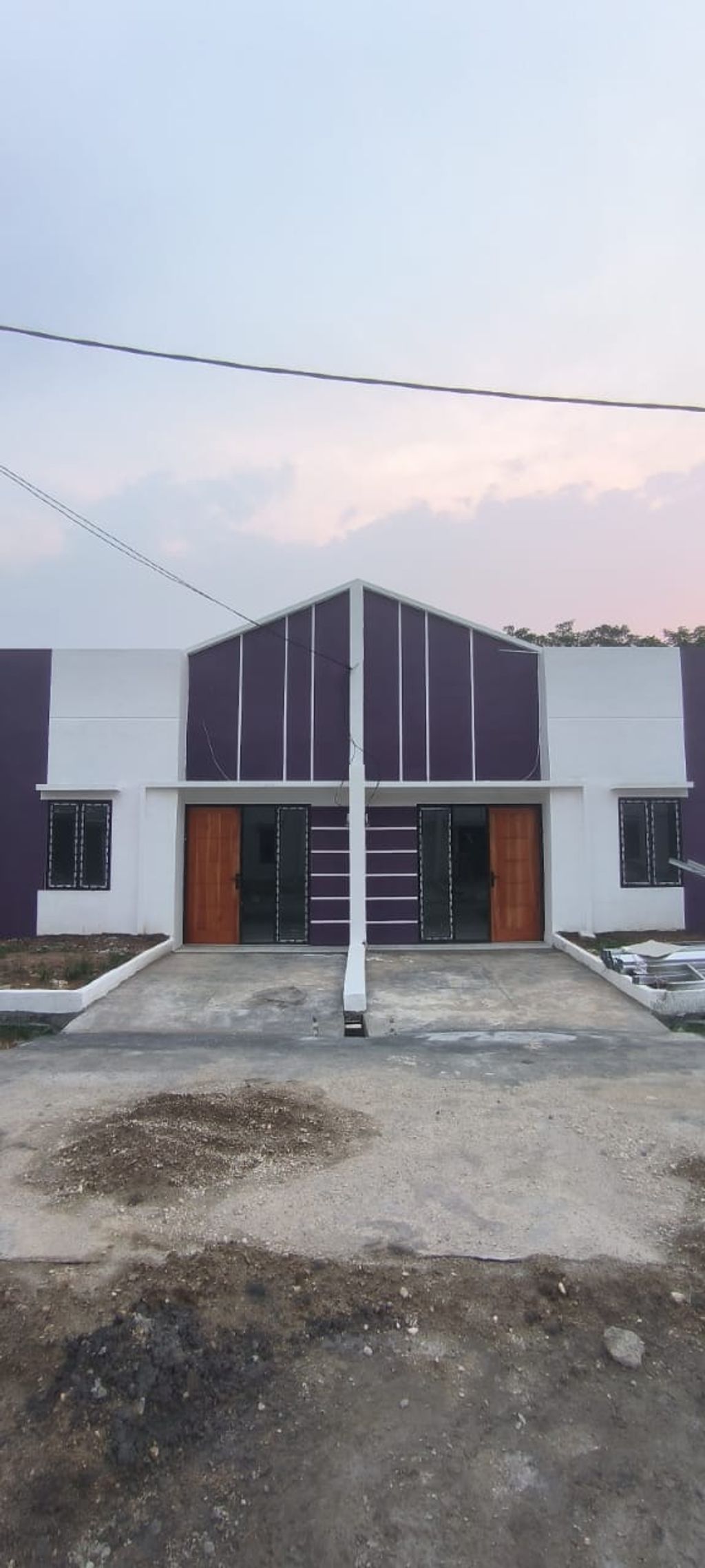 foto tampak rumah tipe 30/78 perumahan FONTANA LAKE TAHAP 2