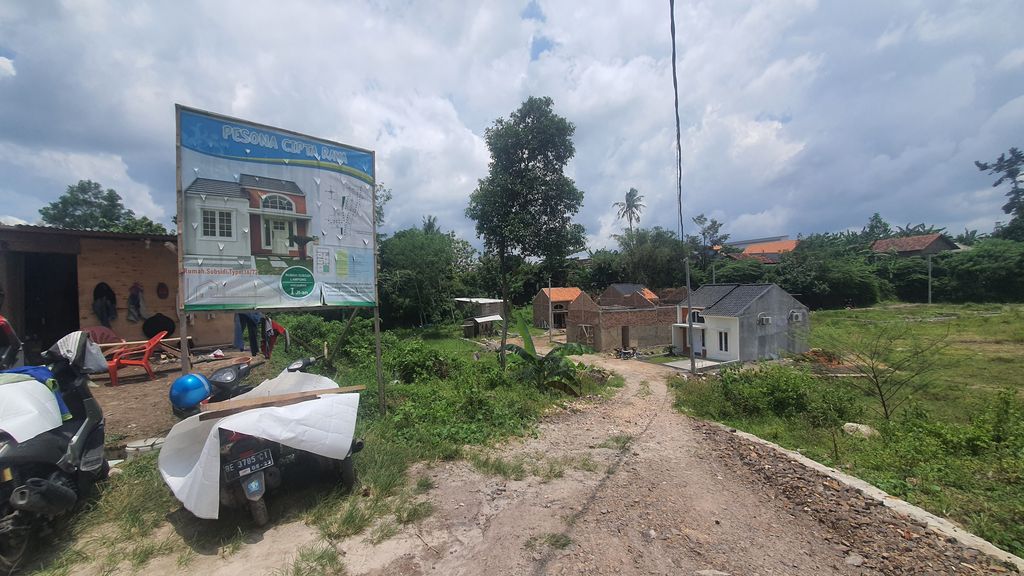 foto tampak rumah tipe 36/72 perumahan PERUMAHAN PESONA CIPTA RAYA