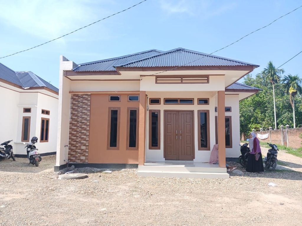 foto tampak rumah tipe 36 perumahan KOMTAR RESIDENCE MIRUEK TAMAN 2