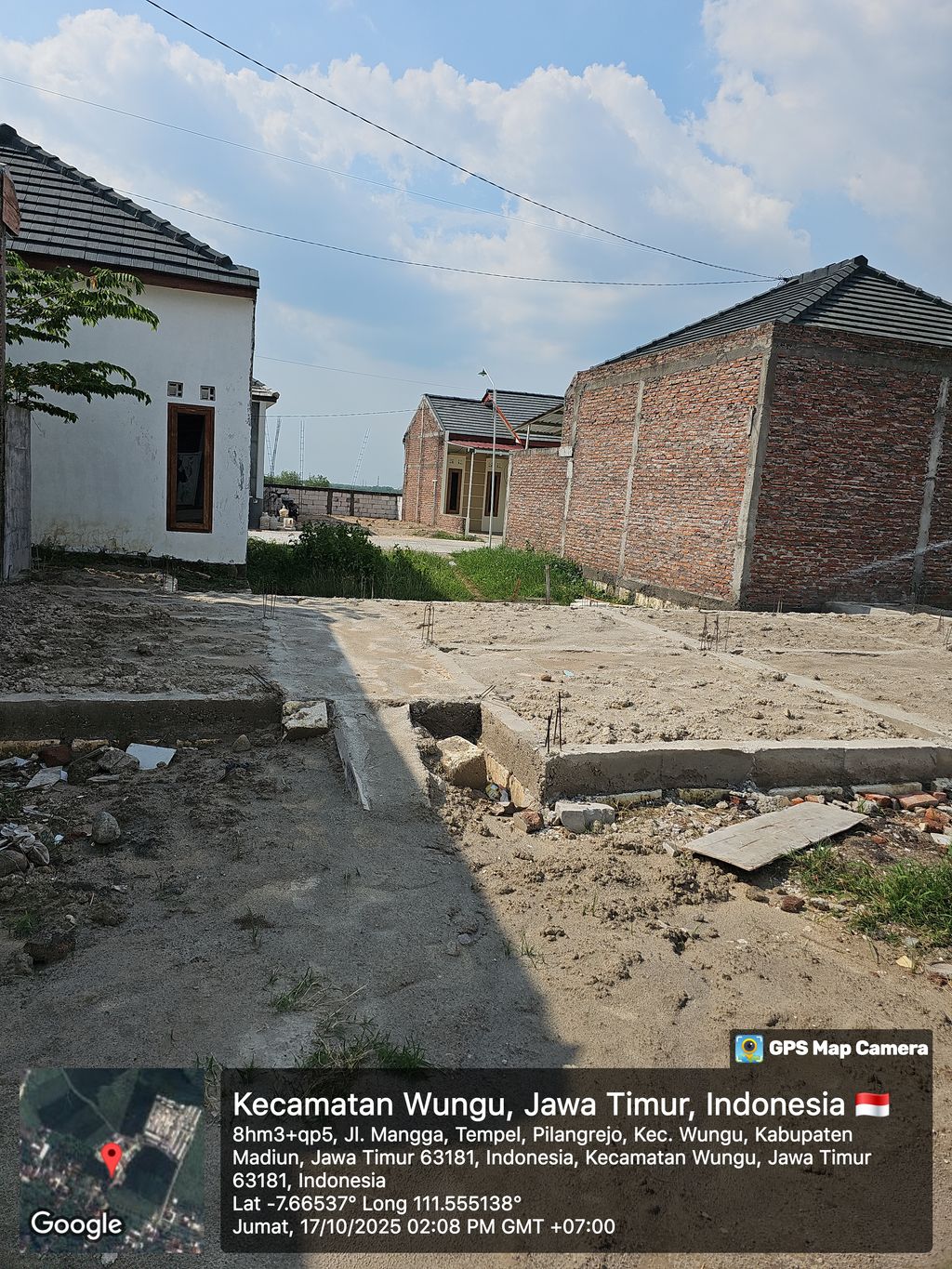 foto contoh rumah perumahan PURI ARTHAREJO