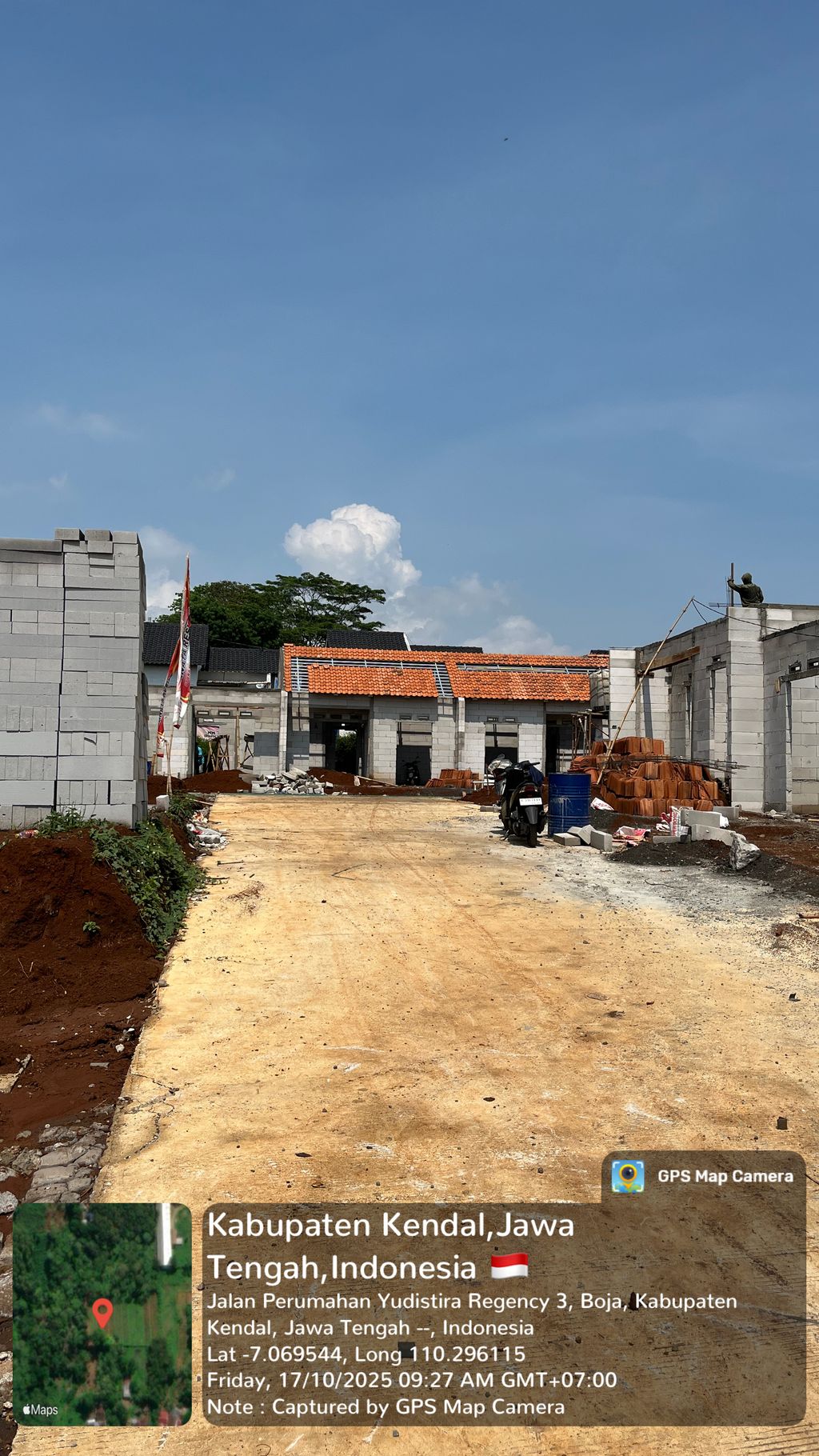 foto posisi tengah perumahan Winata Residence
