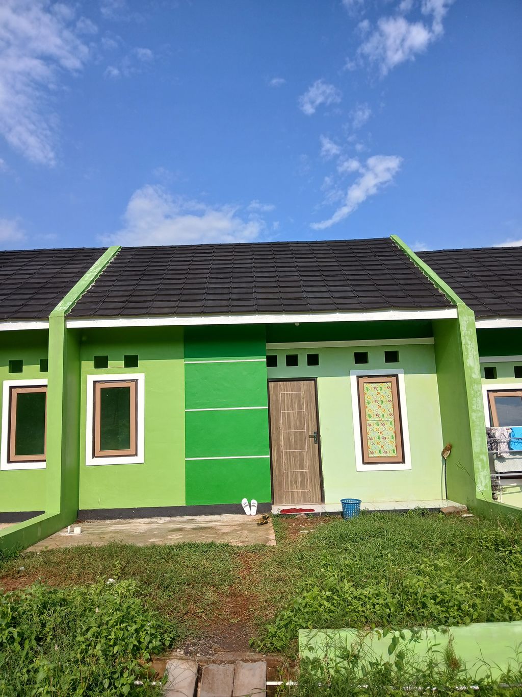 foto tampak rumah tipe C3 perumahan Griya Ayu Residence Geneng