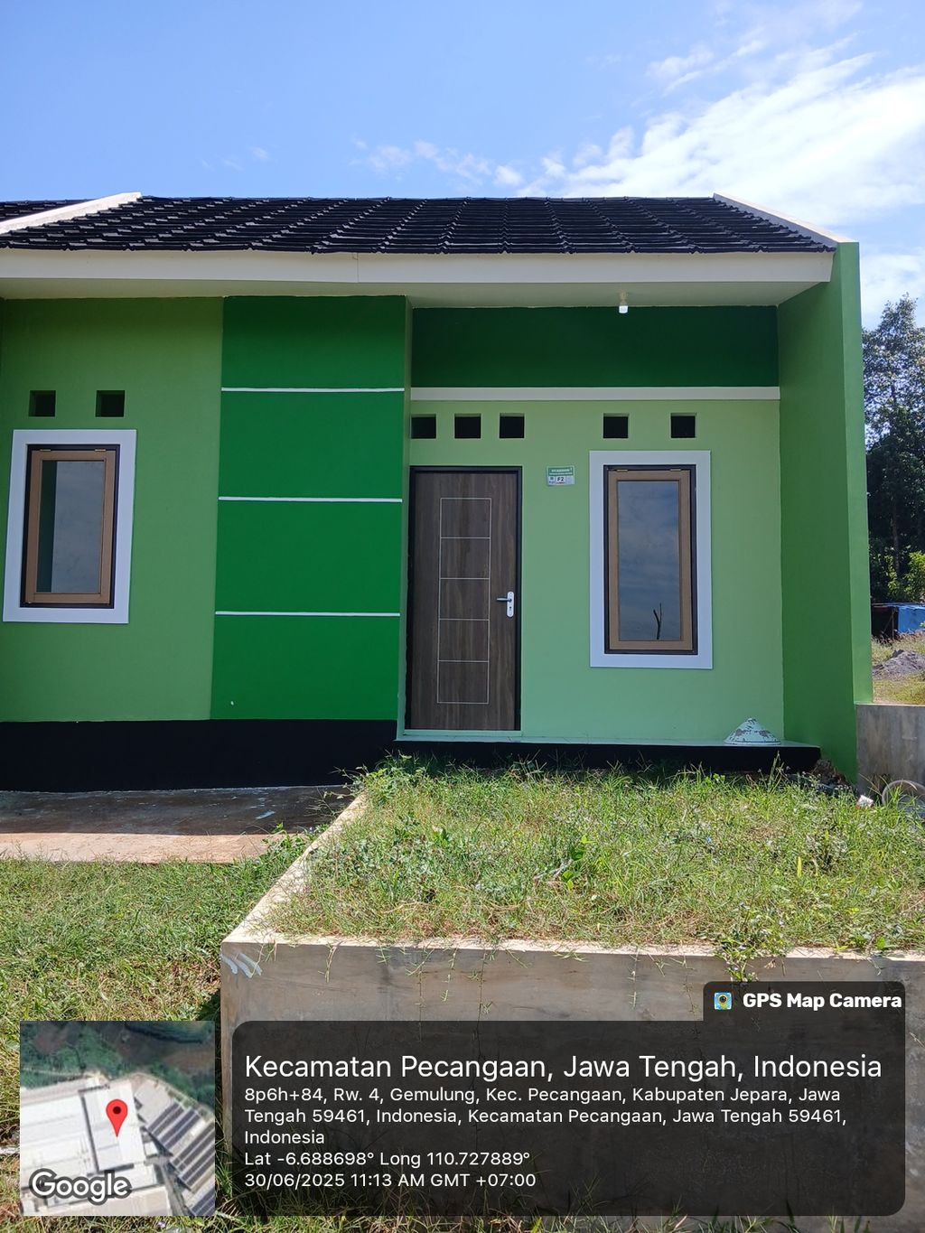 foto tampak rumah tipe E1 perumahan Griya Ayu Residence Geneng