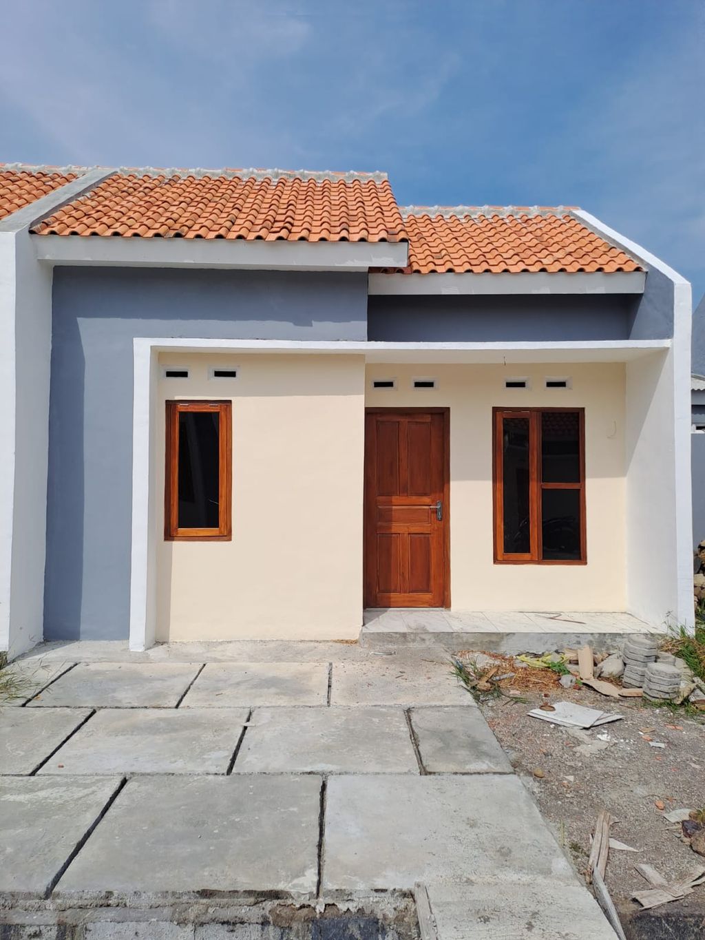 foto tampak rumah tipe 30/60 perumahan PERUMAHAN GRAHA ASRI SIJERUK 4