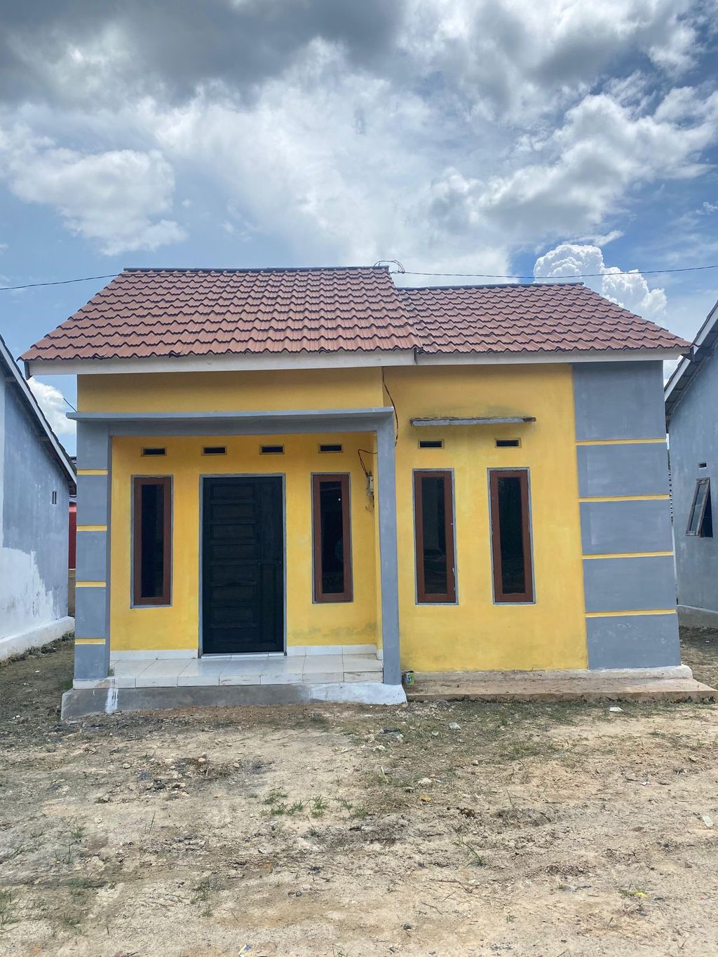 foto tampak rumah tipe 36 perumahan ARYA GUNUNG BESAR REGENCY