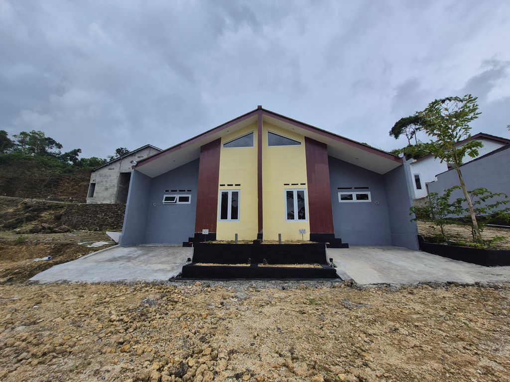 foto contoh rumah perumahan VICTORIA RESIDENCE HILL