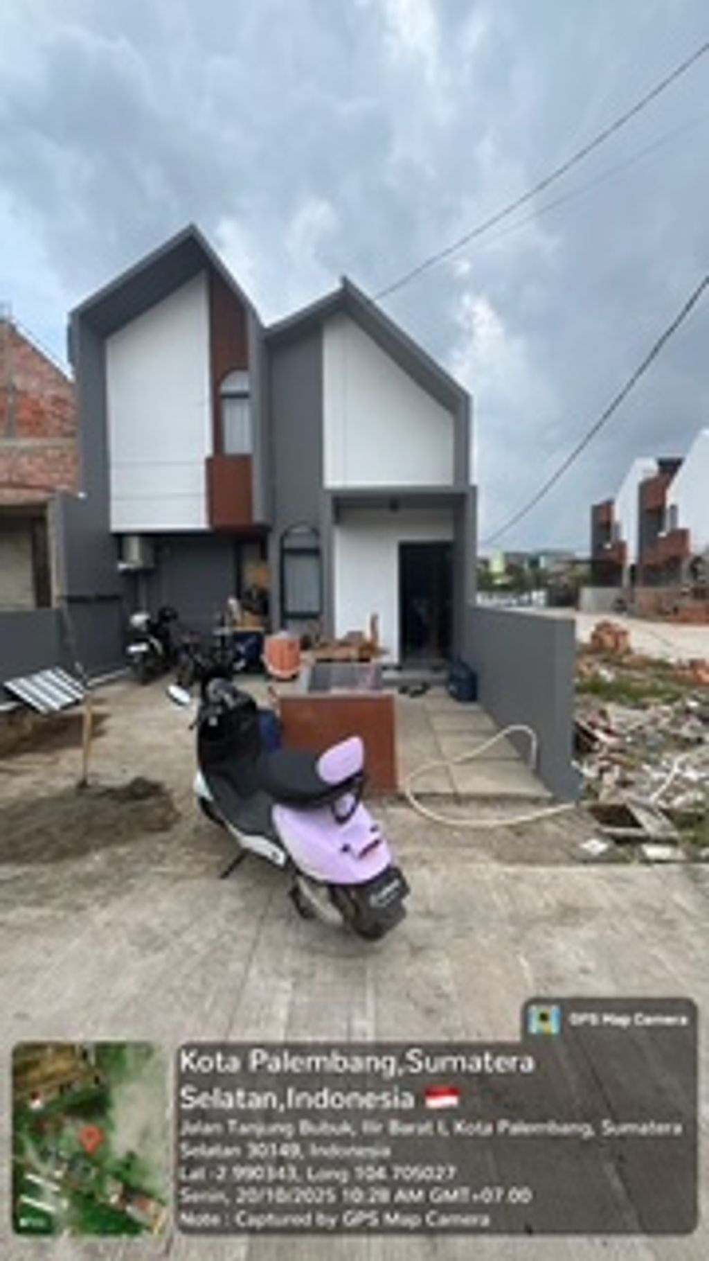 foto contoh rumah perumahan The Charlestown CW 2