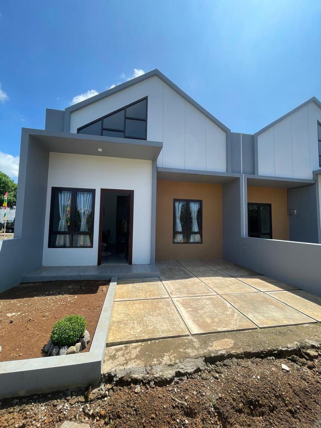 foto contoh rumah perumahan PERUMAHAN THE VICTORIA RESIDENT