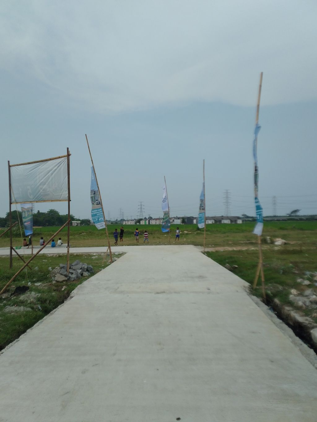 foto gerbang perumahan Srijaya Indah Residence