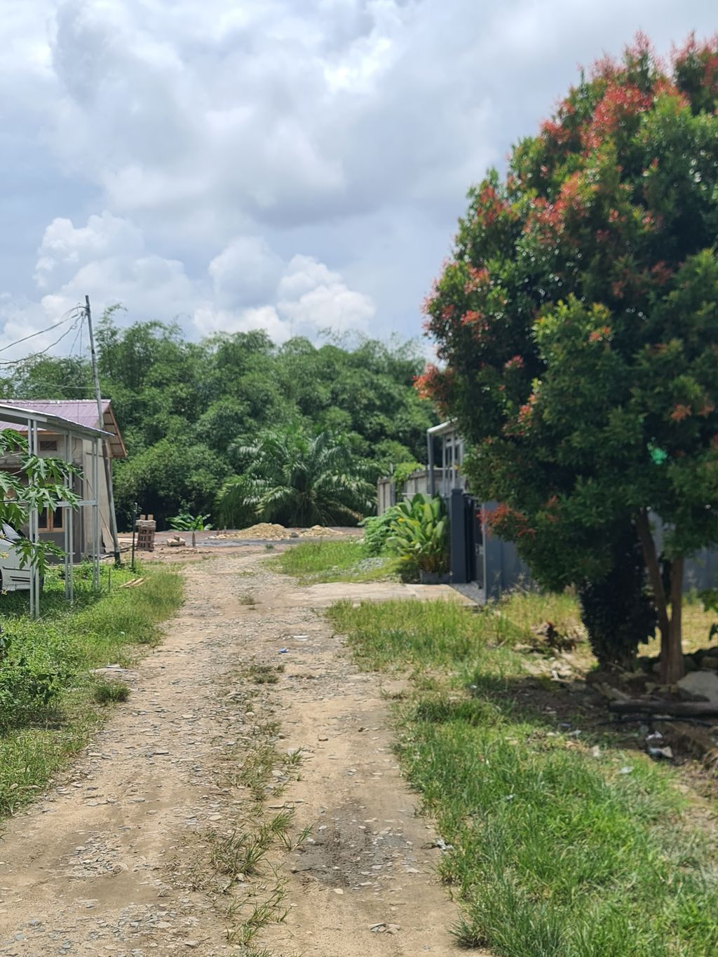 foto gerbang perumahan DAMAI RESIDENCE 12