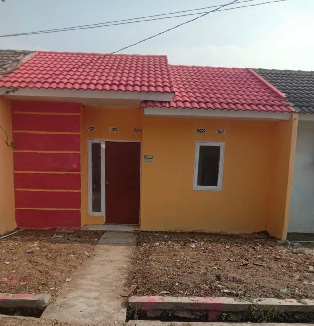 foto tampak rumah tipe 110 x 25 perumahan GRIYA JUNTI ASRI