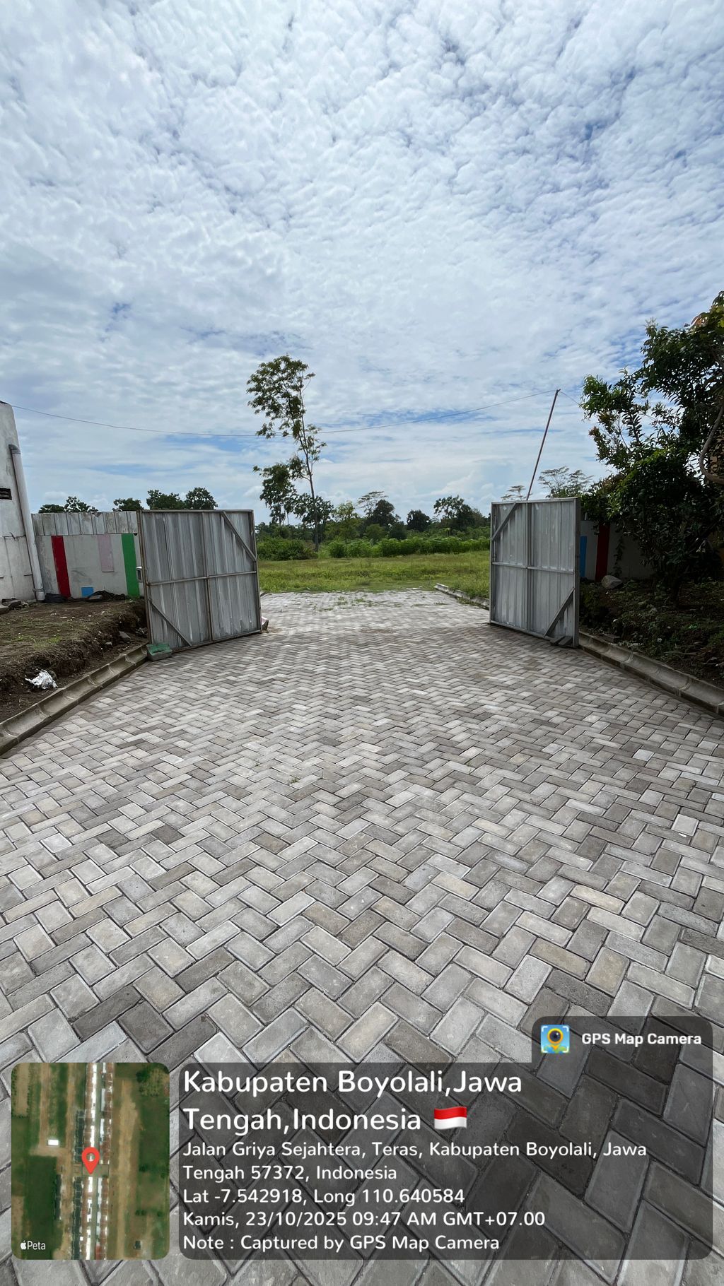 foto gerbang perumahan GRIYA SEJAHTERA 2-3