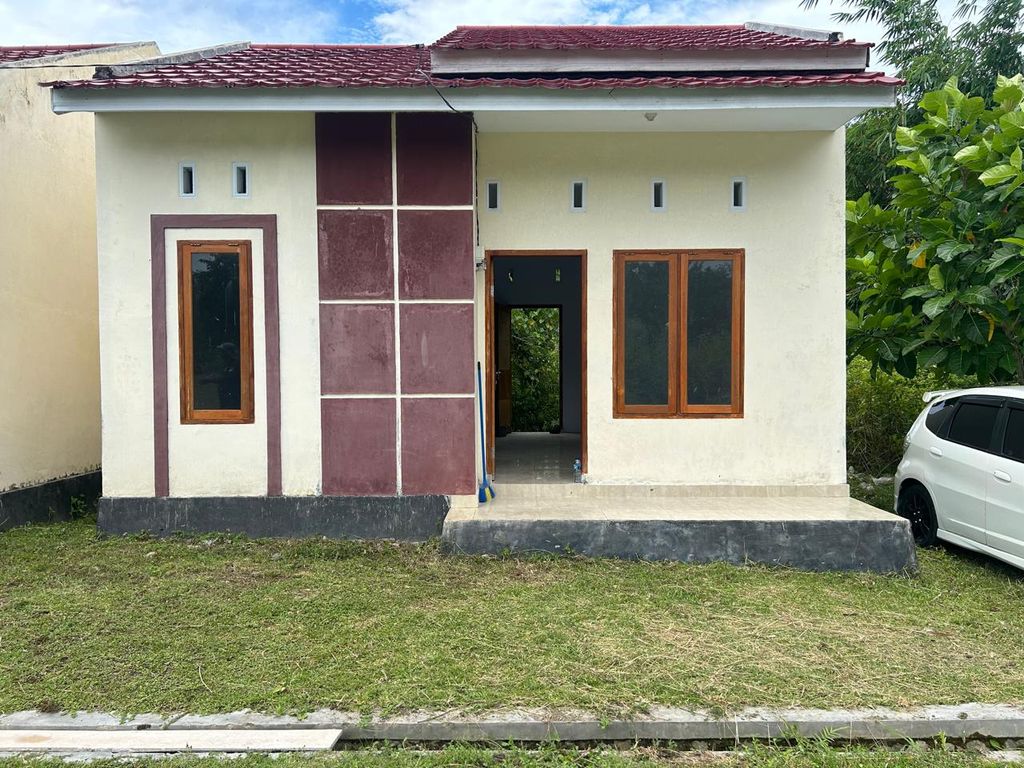 foto tampak rumah tipe 36 baru perumahan Bele Lestari Tenggela