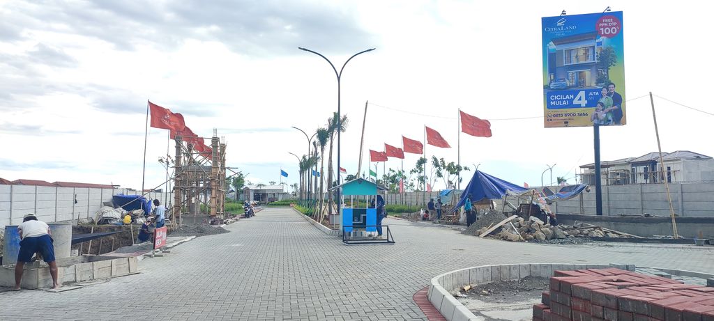 foto gerbang perumahan CITRALAND TEGAL_BRANDELLA