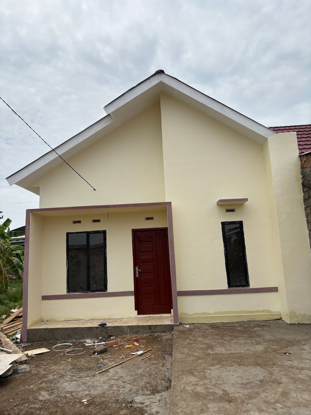 foto contoh rumah perumahan GRIYA INTAN PERMATA