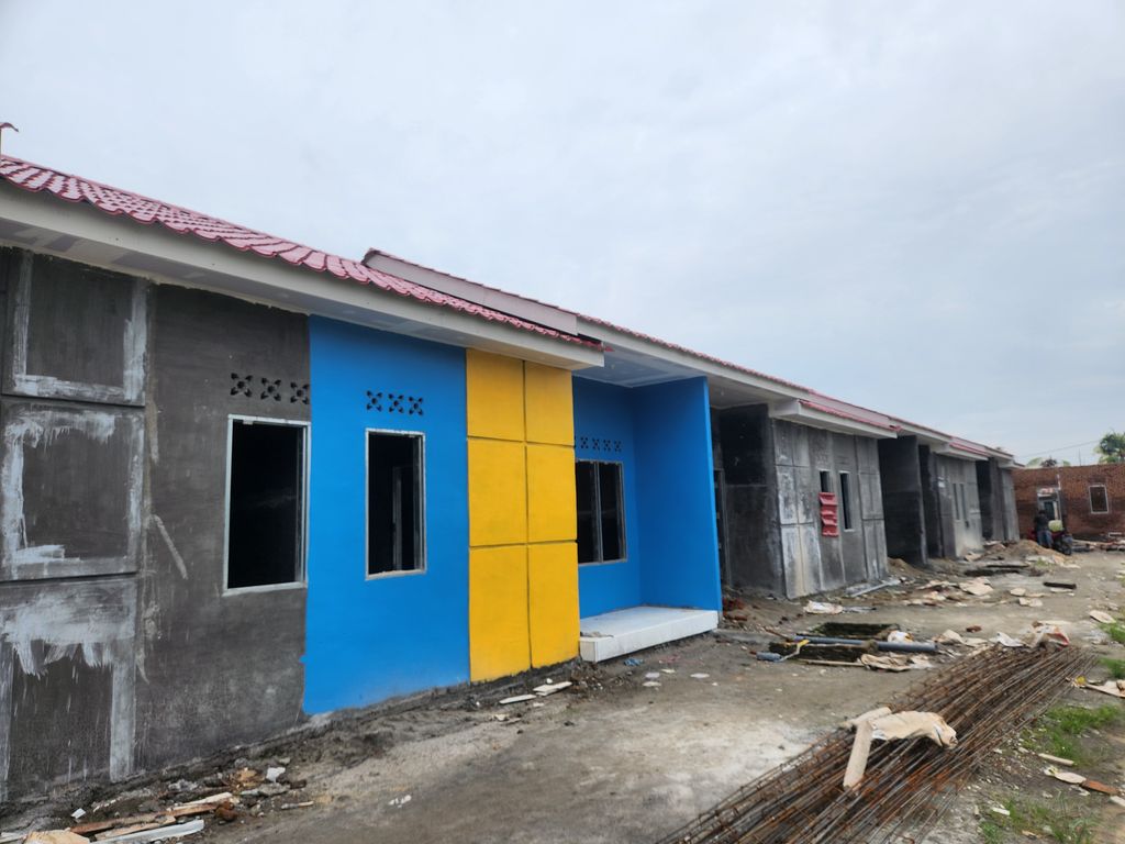 foto contoh rumah perumahan REGENCY ESTATE INDAH