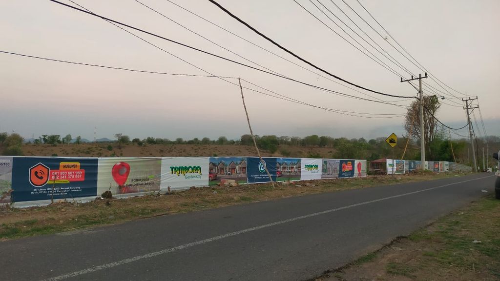 foto gerbang perumahan TAMBORA GARDEN CITY