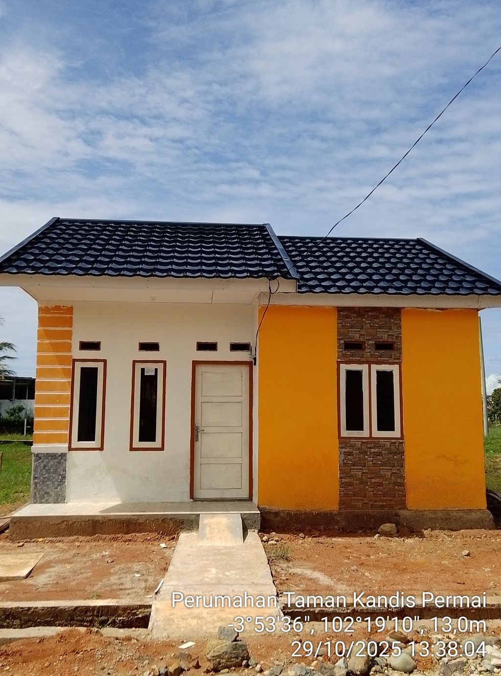 foto contoh rumah perumahan TAMAN KANDIS PERMAI