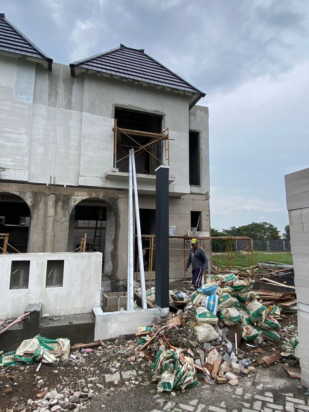 foto tampak rumah tipe CLUSTER PALAIS F6-21 perumahan Opra City