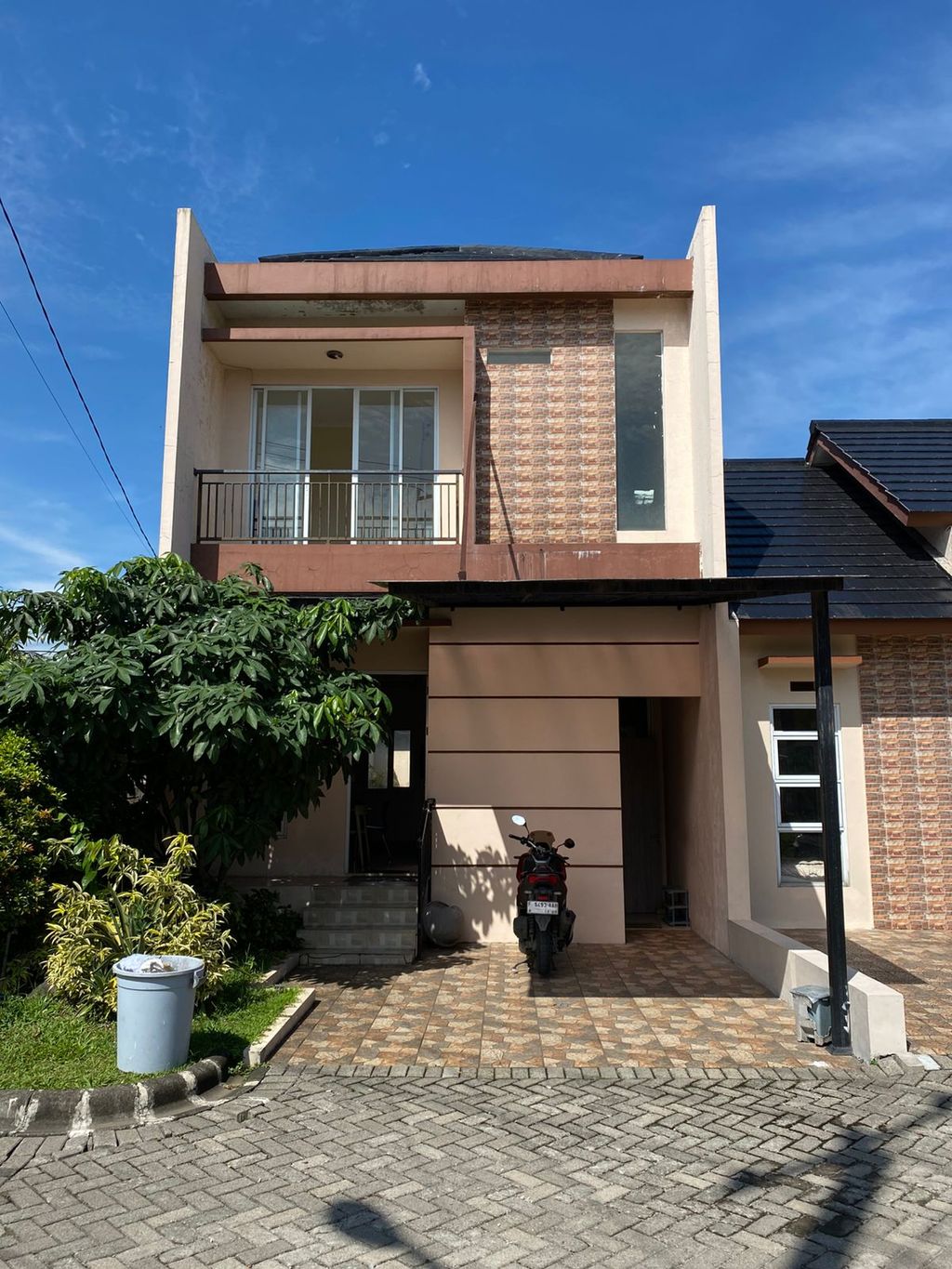 foto tampak rumah tipe 68 perumahan PERUMAHAN CIOMAS RIVER VIEW