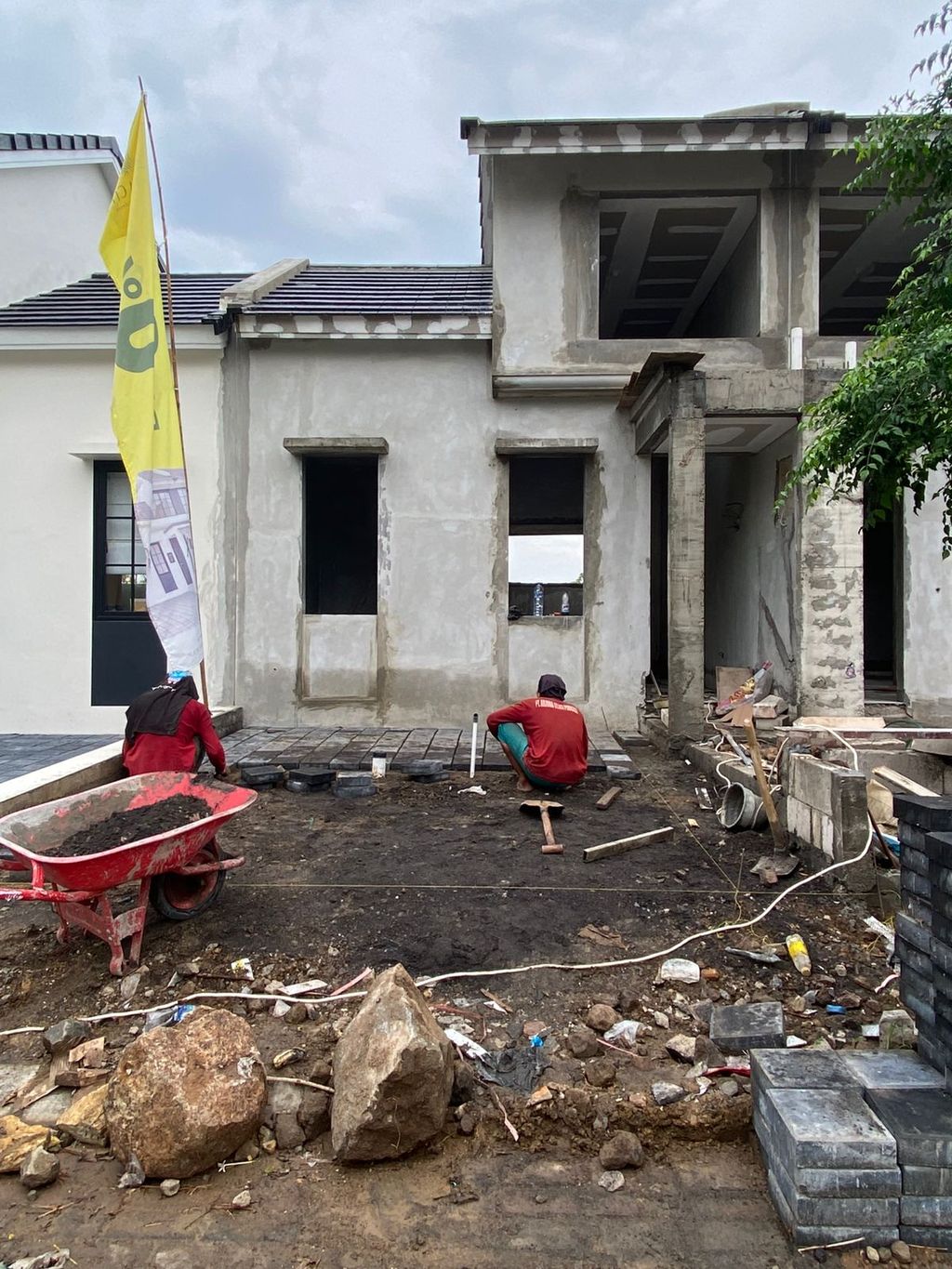foto tampak rumah tipe CLUSTER PALAIS F8-21 perumahan Opra City
